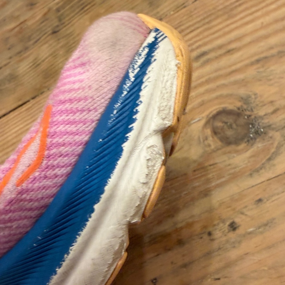 Hoka Clifton 9 Wide Pink Blue Orange Running Shoes  Womens 6D - Picture 6 of 9